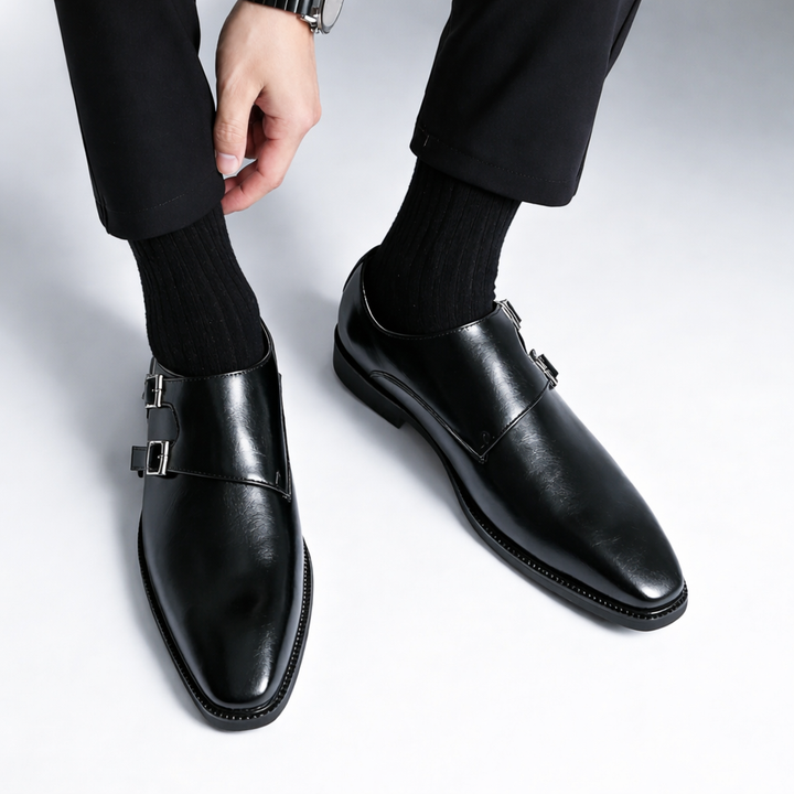 Montreux Buckle Oxford