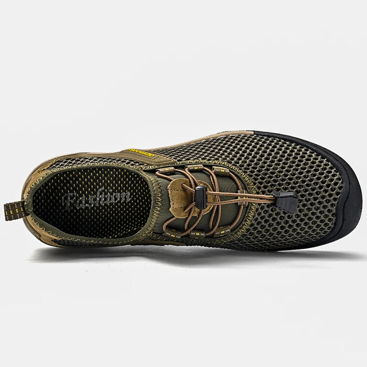 Flex Trail Outdoor Sneakers